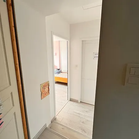 Villa Maison Grillon - Maison Proche De Vichy Avec Piscine