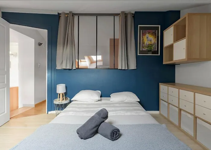 Maison Grillon - Maison Proche De Vichy Avec Piscine