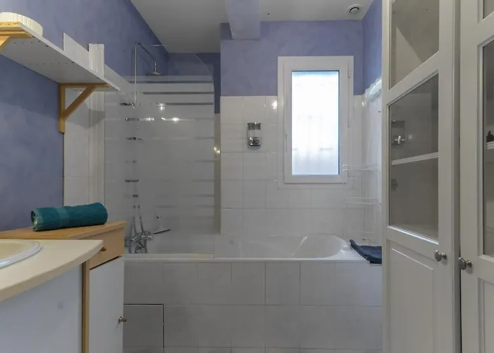 Maison Grillon - Maison Proche De Vichy Avec Piscine Villa